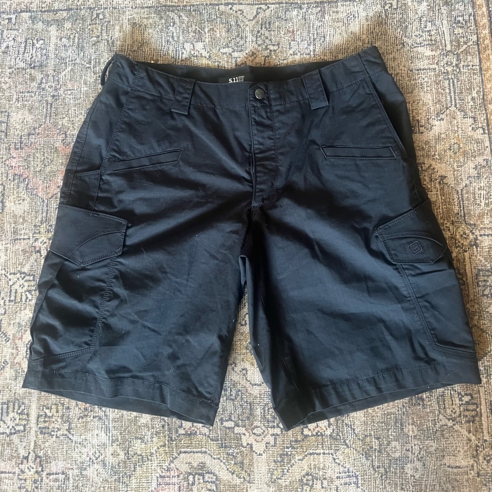 511 Tactital Black Men's Cargo Shorts Size 34